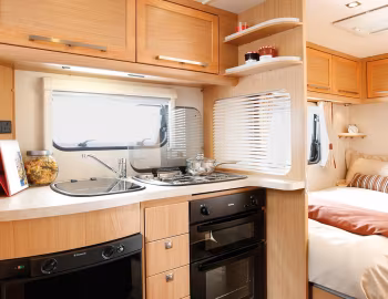 Interior 2012–14 Elddis Autoquest 165