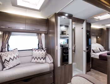 Interior 2016–pr. Elddis Encore 254 '2015–pr.