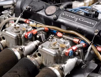 Пад капотам Elva MkV '1959