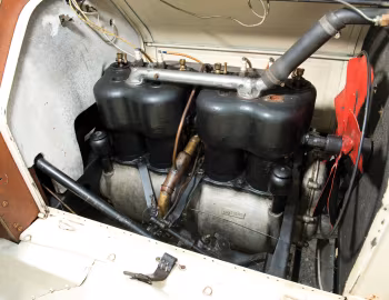 Sous la capuche 1911 E-M-F 30 Speedster