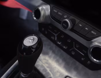 Interior Equus Throwback '2018