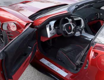 Interior Equus Throwback '2018