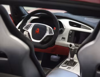 Interior Equus Throwback '2018