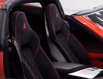 Interior Equus Throwback '2018