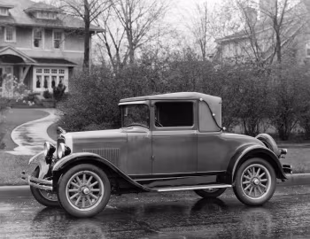 1929 Erskine Model 52 Cabriolet