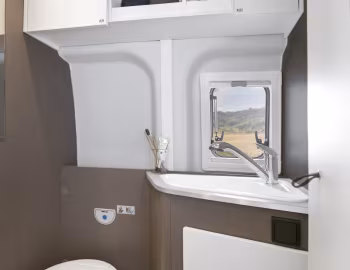 Intérieur 2023–pr. Etrusco CV 600 DF 4×4 '2022–pr.