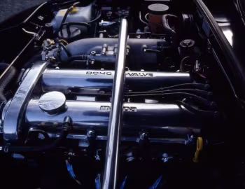 Under the hood M2 1001 (NA6CE) '12.1991–92