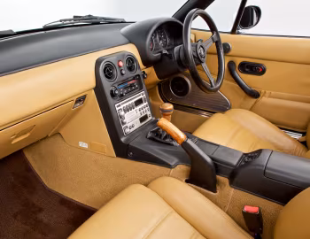 内饰 Eunos Roadster "V Special" (NA8C) '09.1993–09.1994