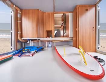 Ambos 2016–pr. Eura Mobil Activa One 690 HB '2015–pr.