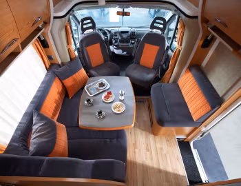 Interior 2009–11 Eura Mobil Contura '2008–11