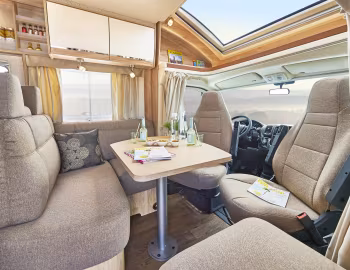 Interior 2018–pr. Eura Mobil Profila RS 695 HB '2017–pr.