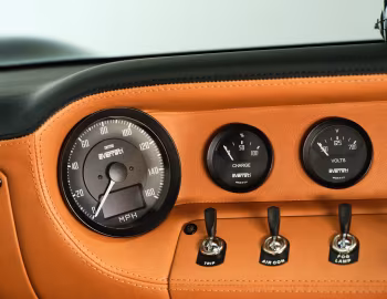 Камбінацыя прыбораў Everrati GT40 '2022–н.ч.
