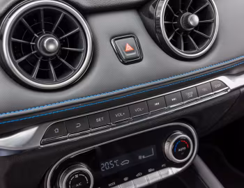 Intérieur Evolute i-JOY '10.2022–25