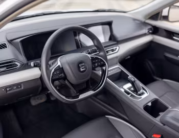 Interior Evolute i-PRO '09.2022–25