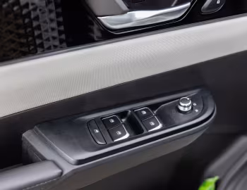 Intérieur Evolute i-PRO '09.2022–25