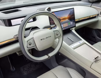 Intérieur Exlantix ES [CIS] '2025–pr.