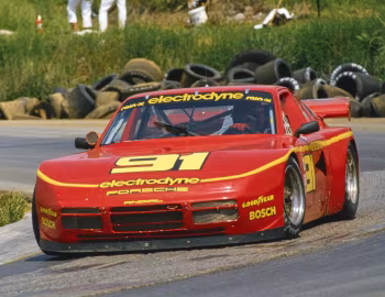 Porsche 944 GTR IMSA GTO by Fabcar '1987