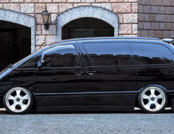Fabulous Toyota Estima Emina '1996–2000