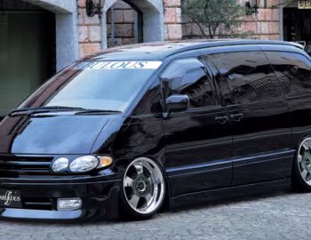 Fabulous Toyota Estima Lucida '1996–2000