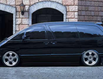 Fabulous Toyota Estima Lucida '1992–94