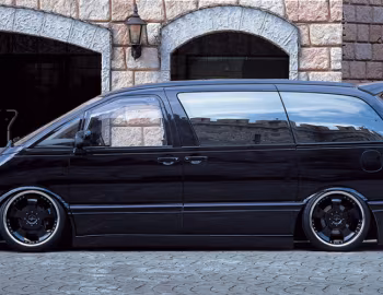 Fabulous Toyota Estima Revision 3 '1990–2000