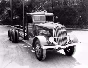1938 Fageol 10-66 Chassis