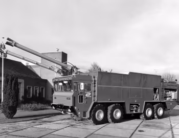FAUN Winner LF 1412/52 V 8×8 Kronenburg GTLF 18 '1972