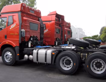 FAW J6P 6×4 tractor '2017–н.в.