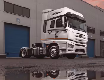 FAW Jiefang J7 Eagle 4×2 Tractor '2018–н.в.