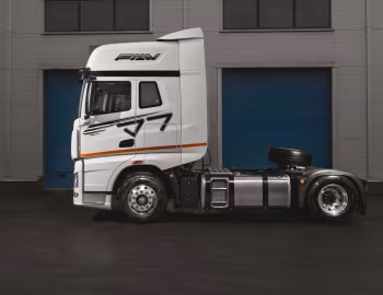 FAW Jiefang J7 Eagle 4×2 Tractor '2018–н.в.