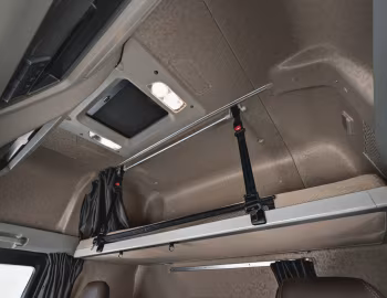 Интерьер FAW Jiefang J7 Eagle 4×2 Tractor '2018–н.в.