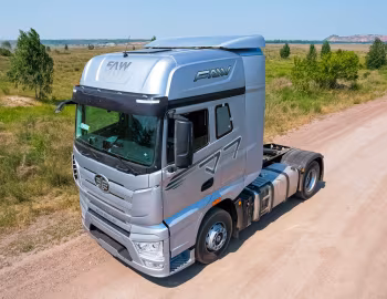 FAW Jiefang J7 Eagle 4×2 Tractor '2018–н.в.