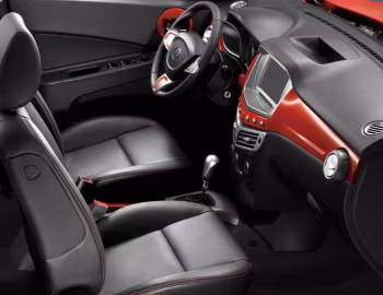 Интерьер FAW Oley Sportback (A131) '2013–15