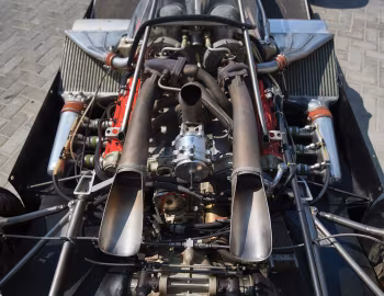 Під капотом Ferrari 126 C2 '1982