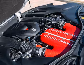 Под капотом Ferrari 12Cilindri [UK-spec] (F167) '2024–н.в.