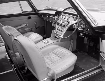 Interior Ferrari 250 GT 2+2 Coupé [UK-spec] (Series II) '1961–62