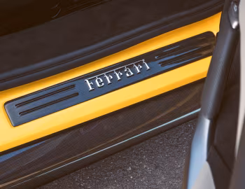 内饰 Ferrari 296 GTB [Australia] (F171) '2022–至今