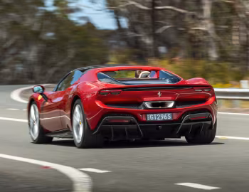 Ferrari 296 GTS [Australia] (F171) '2022–至今
