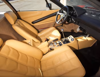Intérieur Ferrari 308 GTB Quattrovalvole [North America] '1982–85