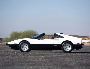 Ferrari 308 GTS Quattrovalvole with option "Boxer Colour Scheme" [North America] '1982–85