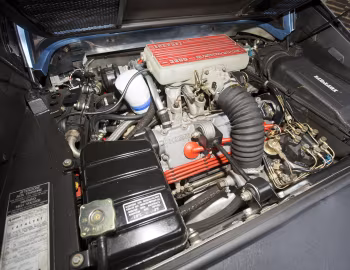Под капотом Ferrari 328 GTS [North America] '1985–89