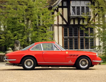 Ferrari 330 GTC [UK-spec] '1966–68