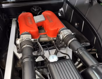 Bajo el capó Ferrari 360 Modena [UK-spec] '1999–2004