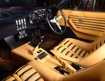 Интерьер Ferrari 365 GTB/4 "Daytona" [UK-spec] '1971–73