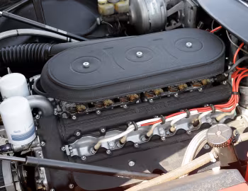 Под капотом Ferrari 365 GTB/4 "Daytona" [UK-spec] '1969–71
