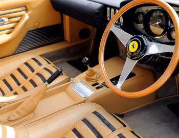 Panneau avant Ferrari 365 GTB/4 "Daytona" [UK-spec] '1969–71