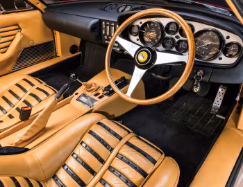 Panel frontal Ferrari 365 GTB/4 "Daytona" [UK-spec] '1969–71