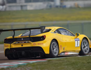 Ferrari 488 Challenge '2017–至今