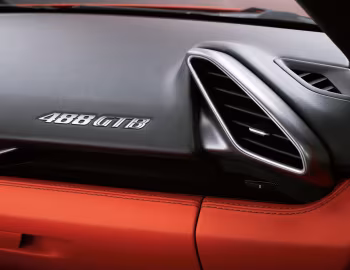 Ferrari 488 GTB [Worldwide] '2015–19