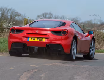 Ferrari 488 GTB [UK-spec] '2015–19